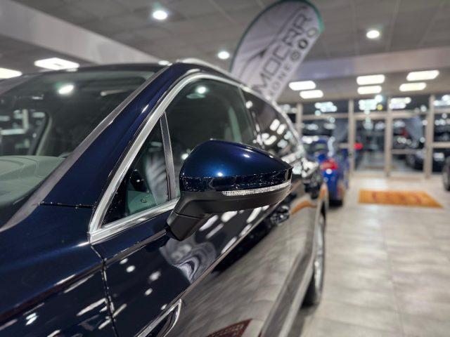 VOLKSWAGEN Touareg 3.0 V6 TDI 286 CV SCR ELEGANCE *UNIPROP*TETTO*