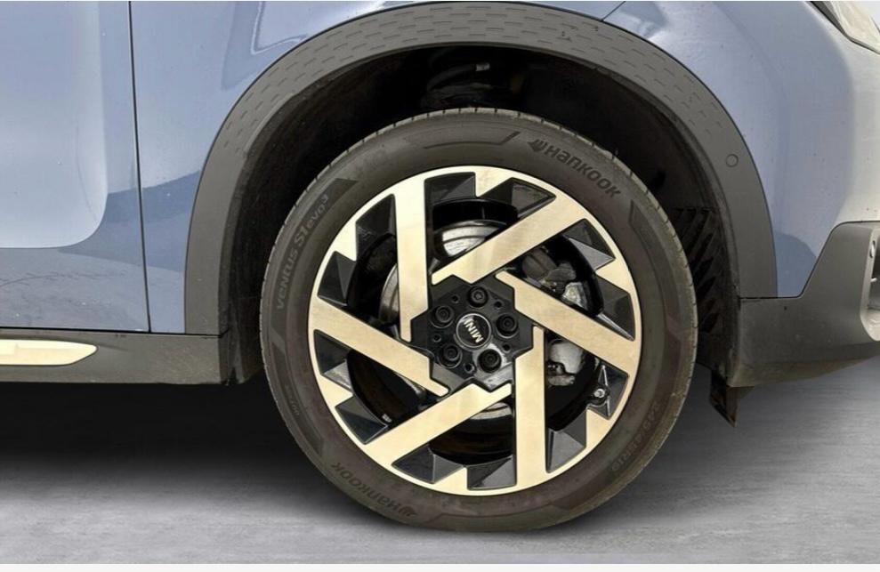 Mini Cooper Countryman diesel - Favoured