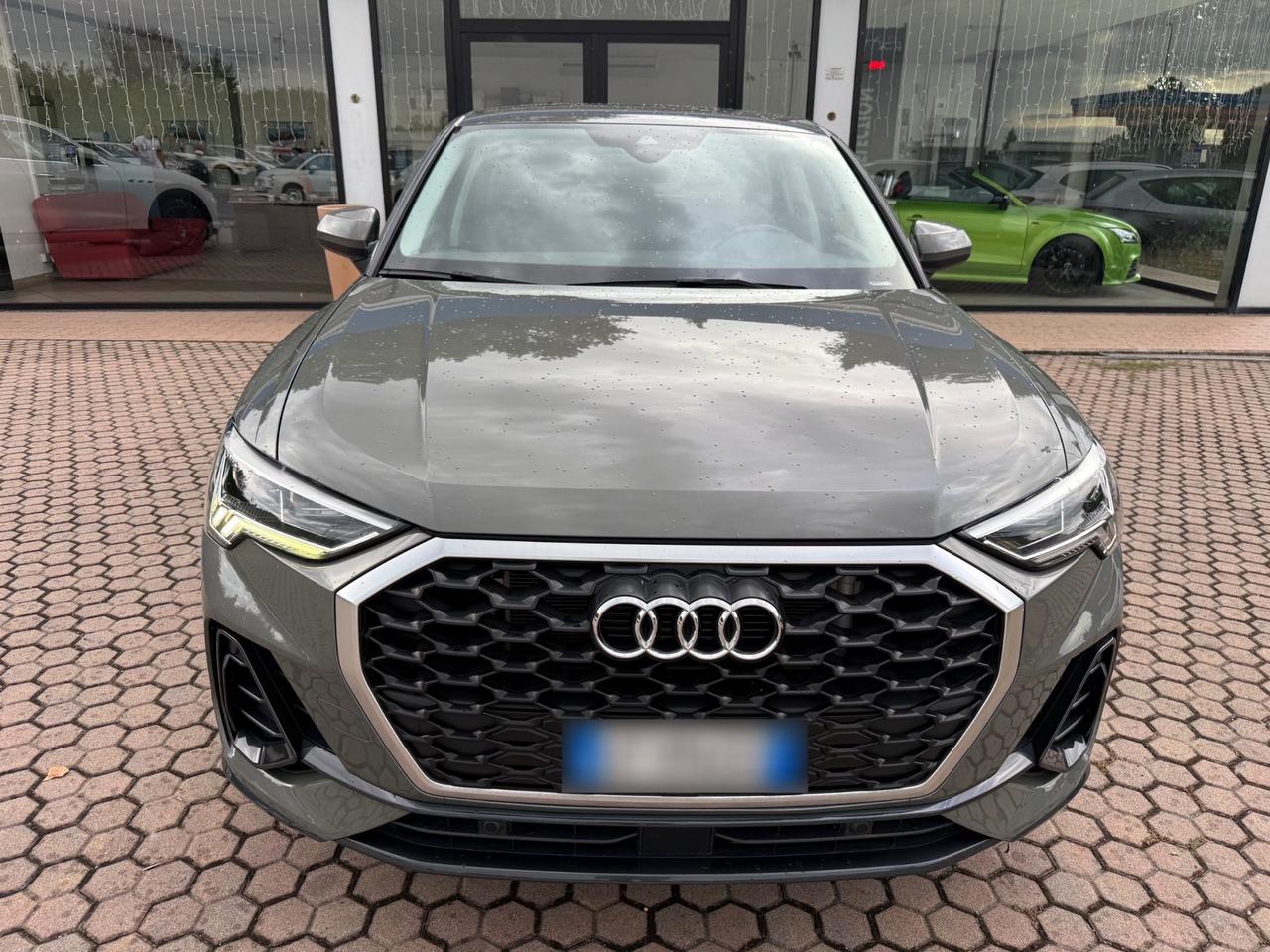 Q3 SPB 45 TFSI e S tronic Business Plus