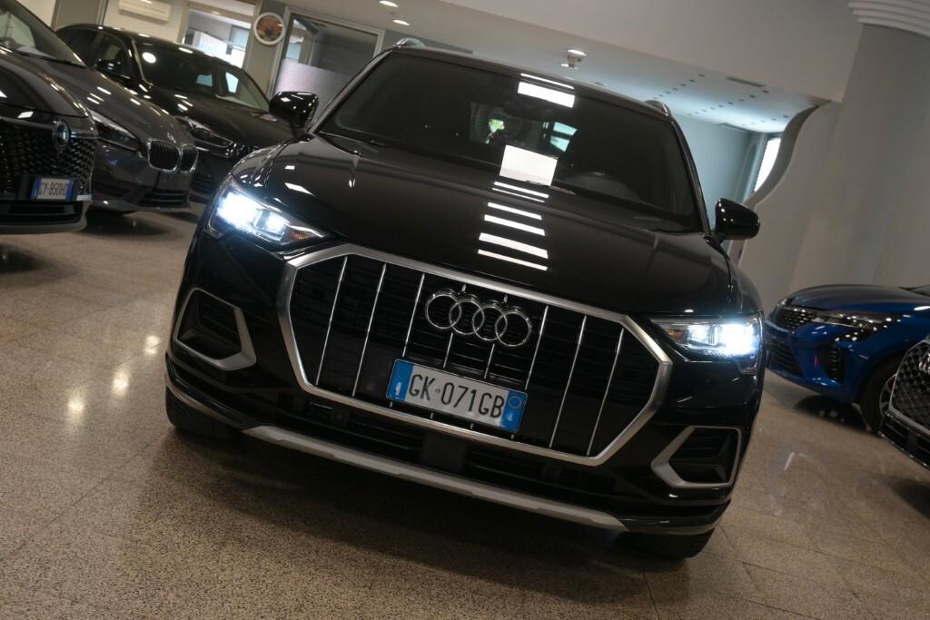 AUDI Q3 35 TDI 150CV 6M. BUSINESS ADVANCED ( FARI LED - VIRTUAL COCKPIT - ADAPTIVE CRUISE - NAVI - MIRROR - PDC - CERCHI 19 )
