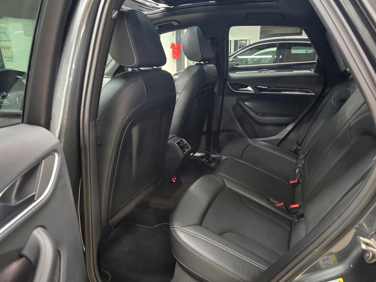 Audi Q3 2.0 TDI 184 CV S tronic quattro Sline (Tetto)