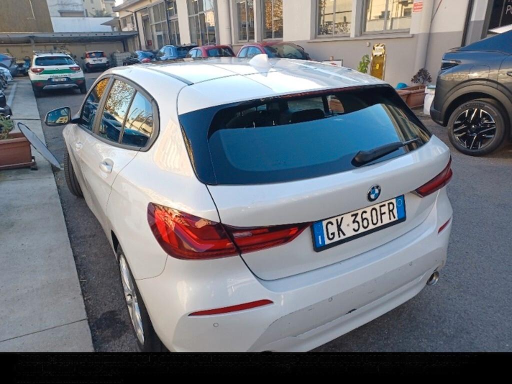 BMW 118D 150CV STEPTRONIC BUSINESS ADVANTAGE ( FARI LED - BMW DIGITAL COCKPIT - TETTO PANORAMICO APR. - NAVI - MIRROR - PDC - CERCHI 17 )