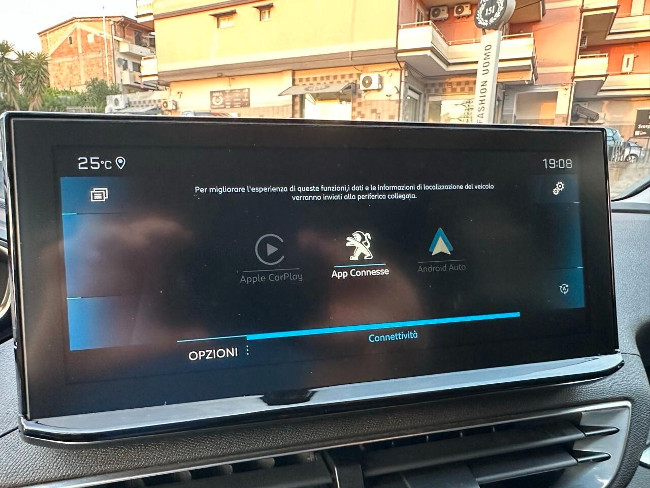 Peugeot 3008 BlueHDi 130 S&S EAT8
