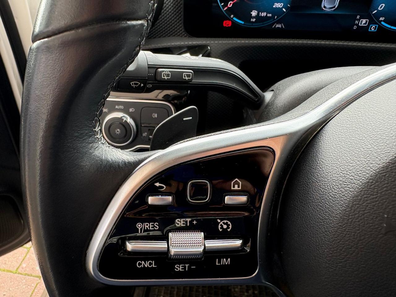 Mercedes-Benz A 180 Business Plus A 180 D #9757