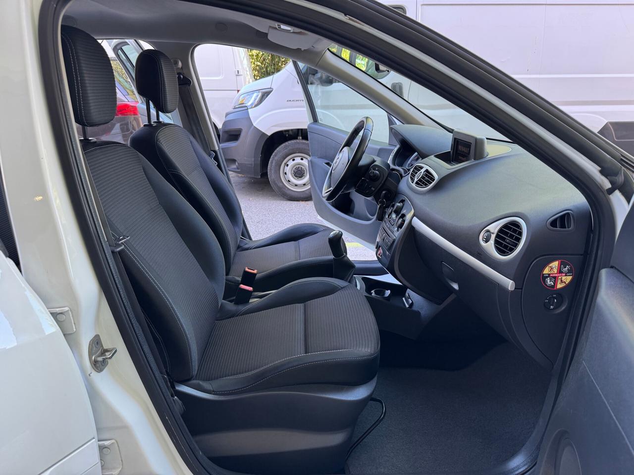 Renault Clio 1.2 16v 5P GPL 1Prop GARANZIA 24 MESI
