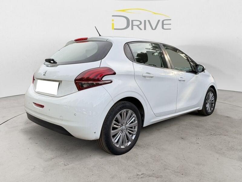 Peugeot 208 208 5p 1.2 puretech Allure s&s 82cv neopatentati