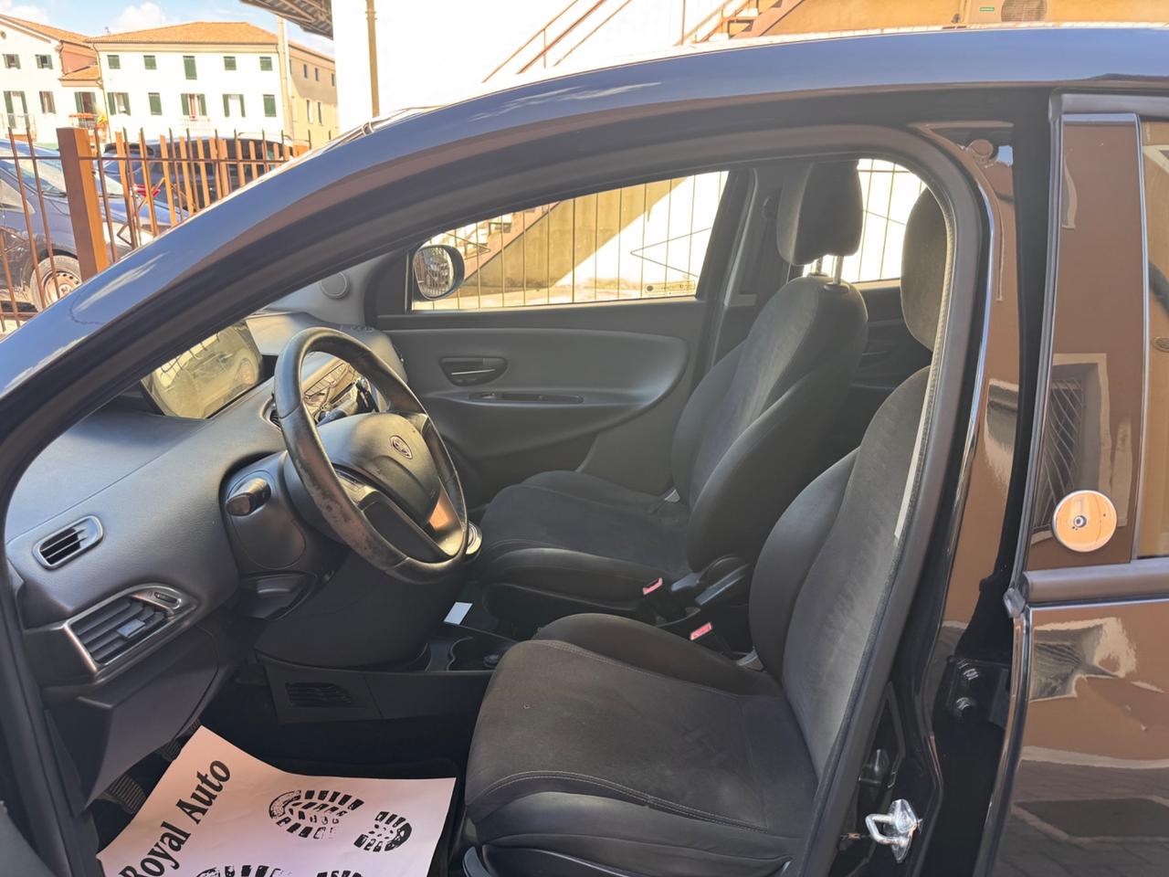 Lancia Ypsilon 1.2 Benzina - GPL Ok Neopatentati