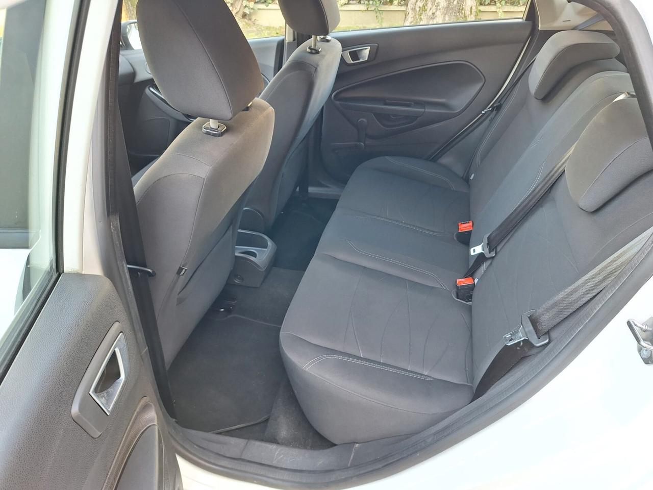 Ford Fiesta 1.4 5p. Bz.- GPL Titanium