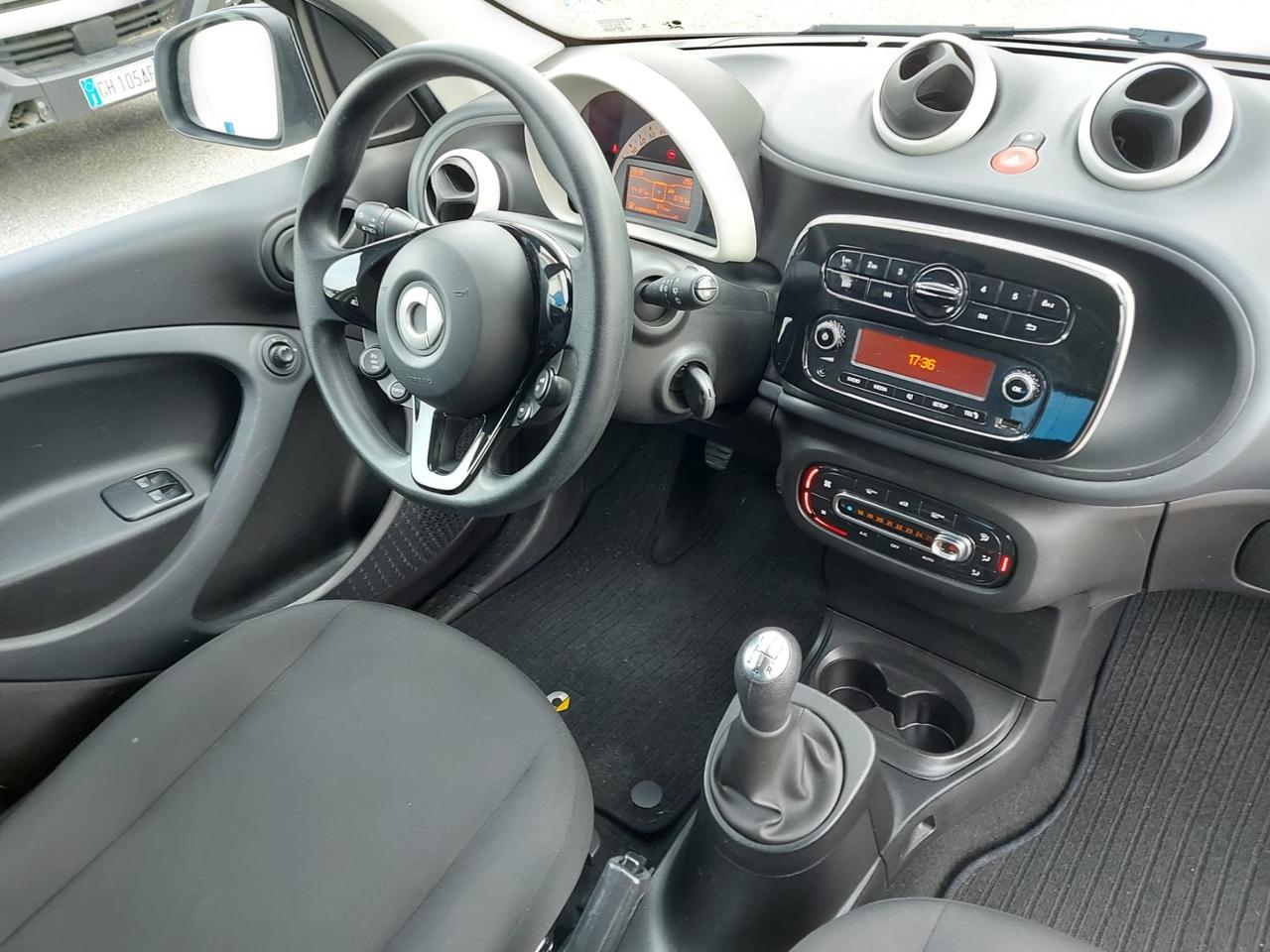 Smart Forfour 1.0 benz/71cv-km 44000-12/2017