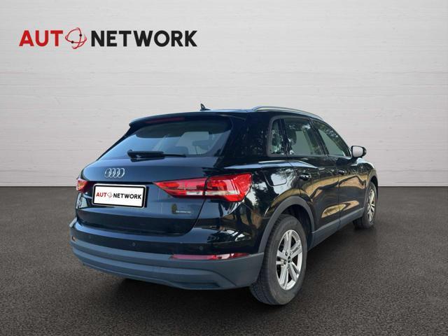 AUDI Q3 40 TDI quattro S tronic Business