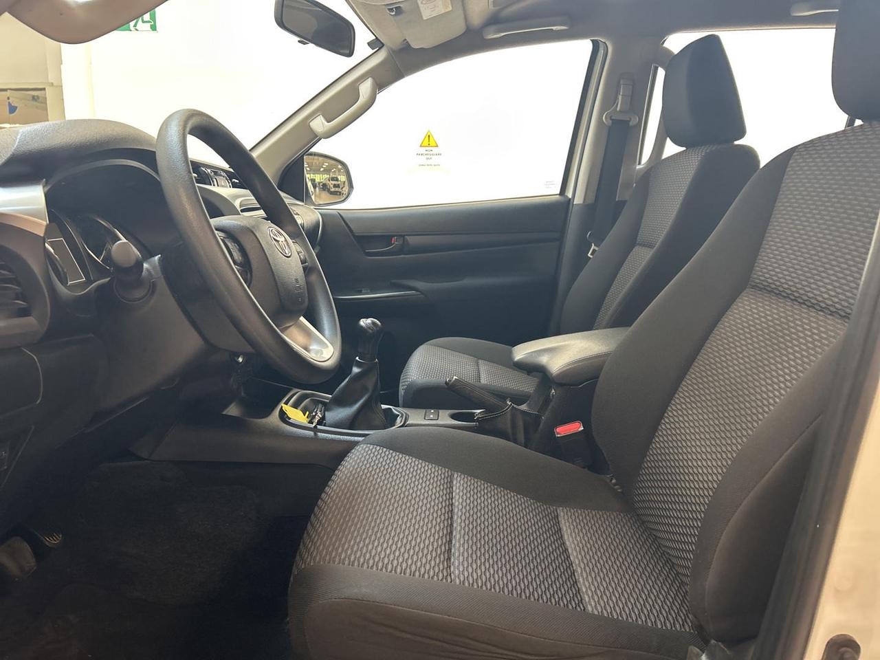 Toyota Hilux 2.4 d-4d double cab Comfort 4wd