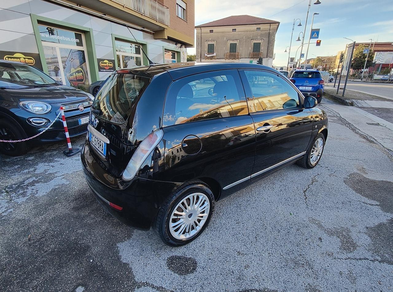 LANCIA YPSILON 1.2BENZINA 75CV OKNEOPATE