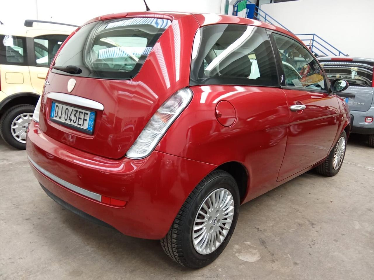 Lancia Ypsilon 1.2 BZ 44KW / NEOPATENTATI