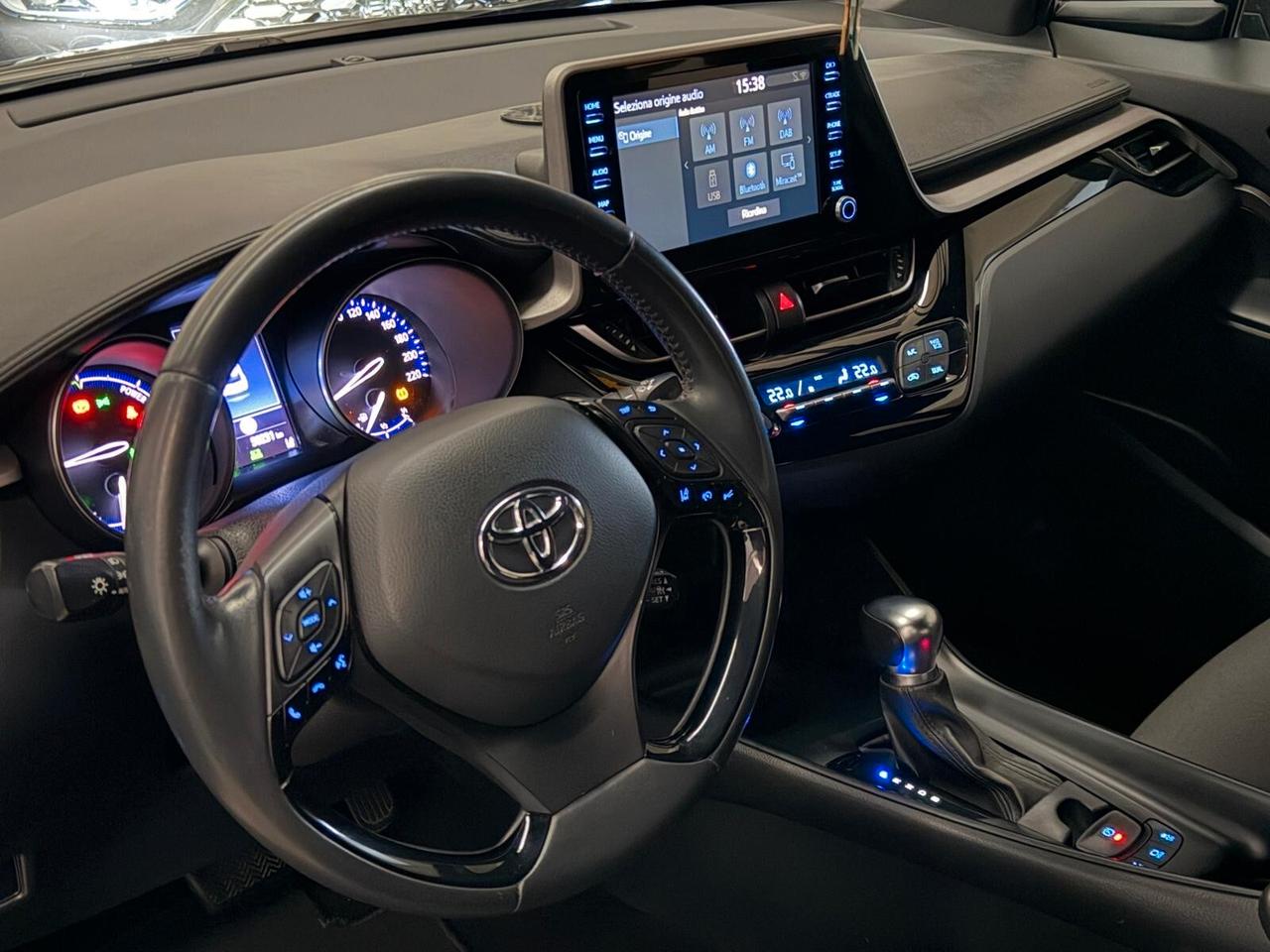 Toyota C-HR 1.8 Hybrid E-CVT Active