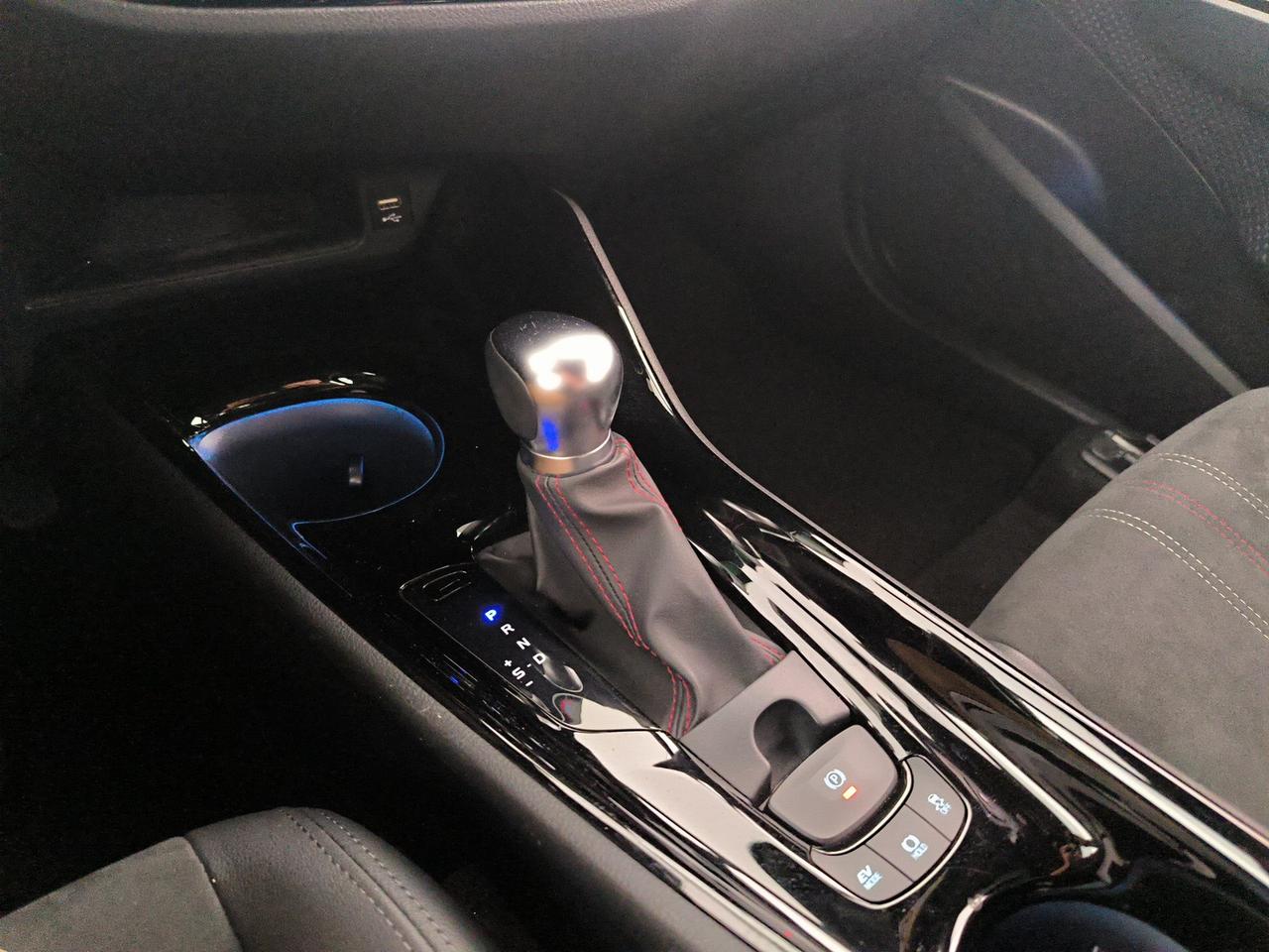 Toyota C-HR 2.0h gr sport e-cvt