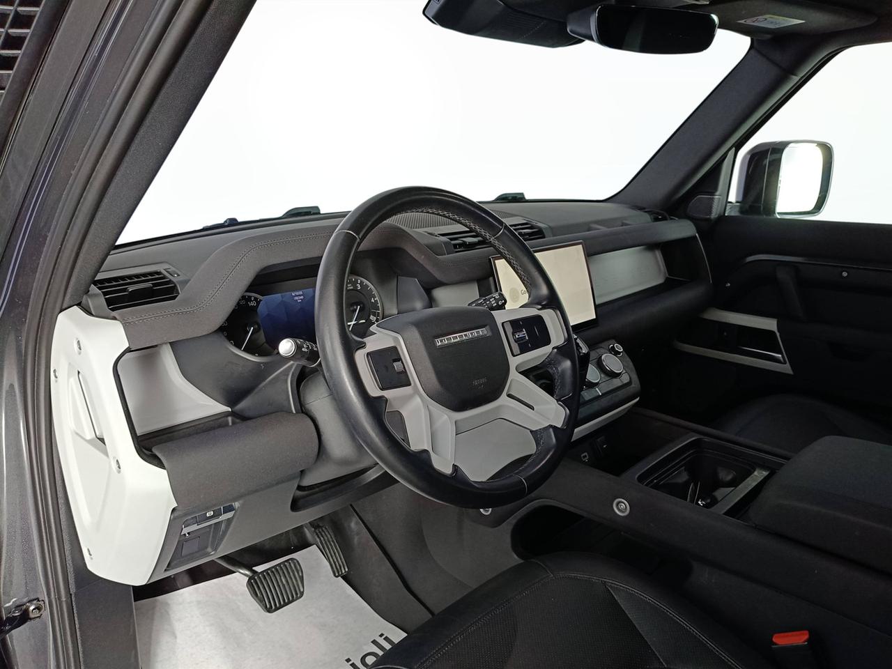 LAND ROVER Defender VII 2020 110 - Defender 110 3.0d i6 mhev X-Dynamic SE awd 200cv auto