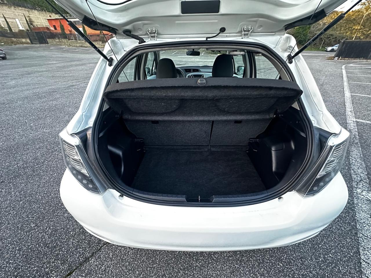 Toyota Yaris Hybrid Lounge Unico Proprietario