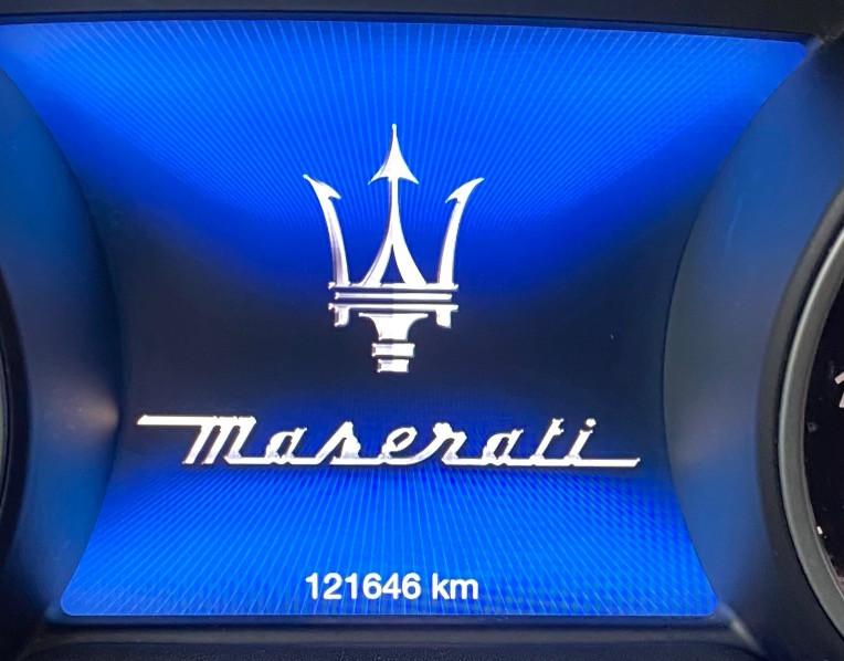 Maserati Levante 3.0 V6 Granlusso 275cv auto my20
