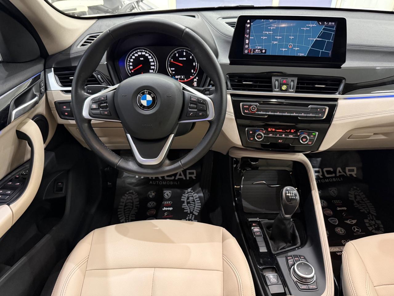 Bmw X1 sDrive18d xLine *Head Up*Pelle*Camera