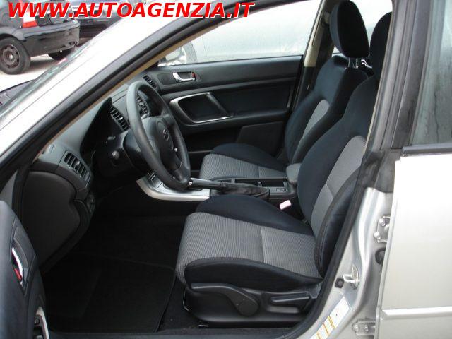 SUBARU Legacy 2.0 16V BERLINA