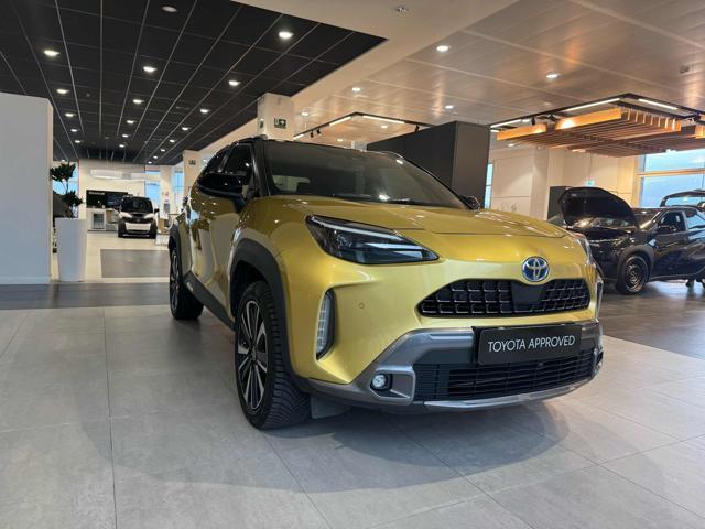 TOYOTA Yaris Cross 1.5 Hybrid 5p. E-CVT AWD-i Premiere