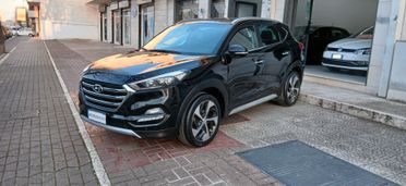 Hyundai Tucson 1.7 CRDi Sound Edition TETTO+NAVI+CAMERA