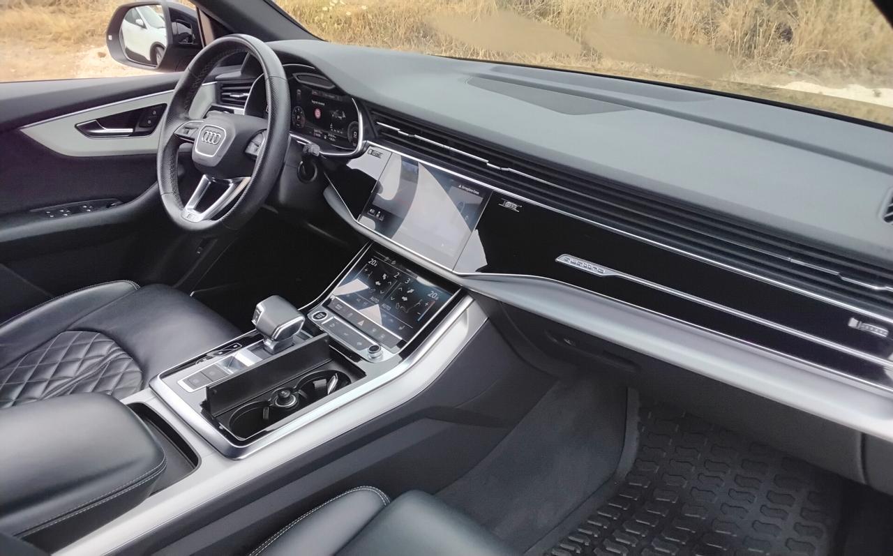 Audi Q8 50 TDI 286 CV quattro tiptronic Sport