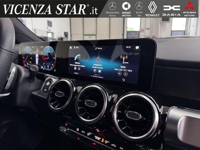 MERCEDES-BENZ GLB 180 d PREMIUM AMG