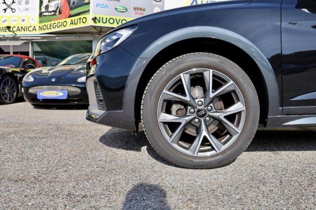 AUDI A1 allstreet 30 TFSI S tronic Identity Contrast