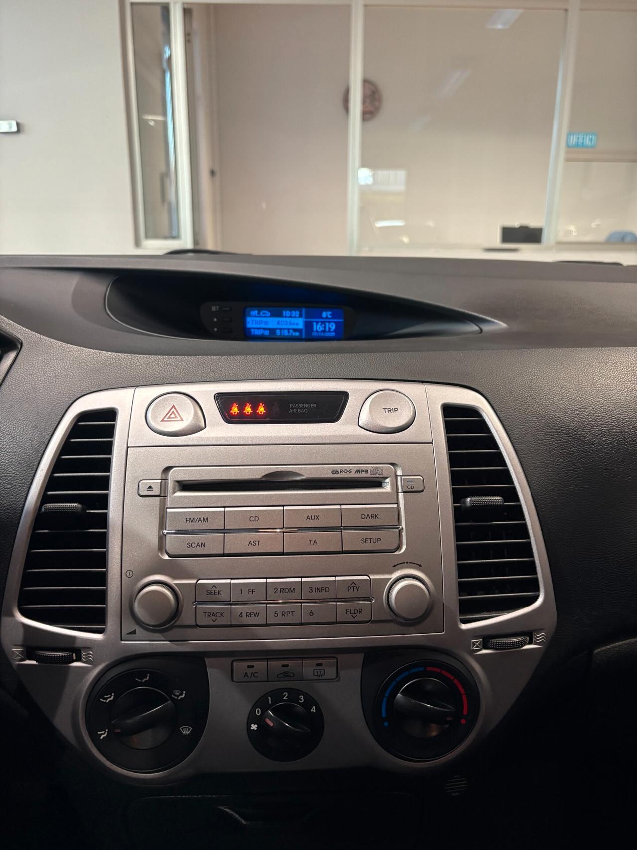 Hyundai i20 5p 1.2 Classic FL*PER NEOPATENTATI*