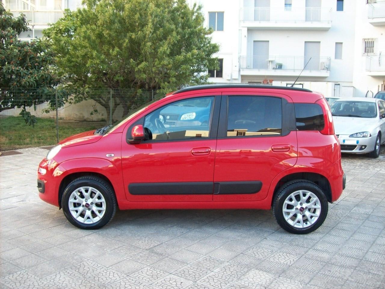 Fiat Panda 0.9 TwinAir Natural Power Lounge