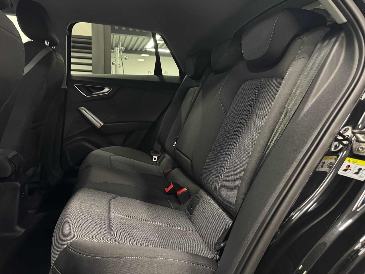 Audi Q2 35 TDI S tronic Business Advanced