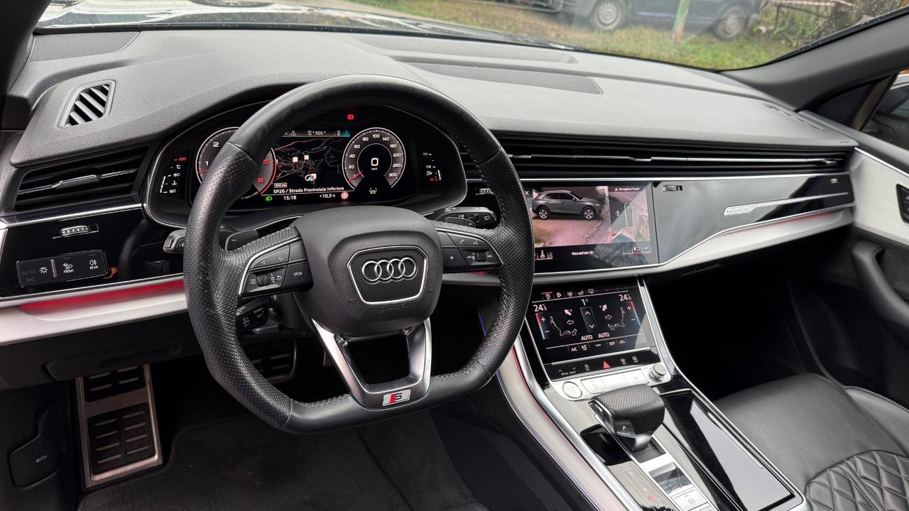 Audi Q8 50 TDI 286 CV quattro S-line INT/EST Tetto
