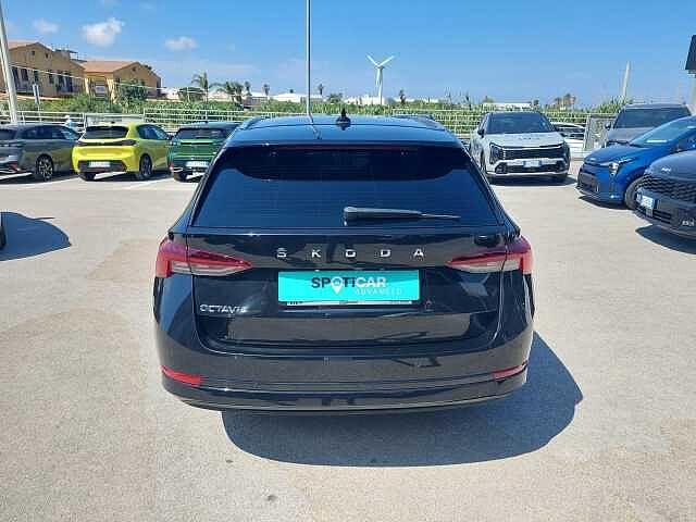 SKODA Octavia 2.0 TDI 150 CV DSG S/Wagon