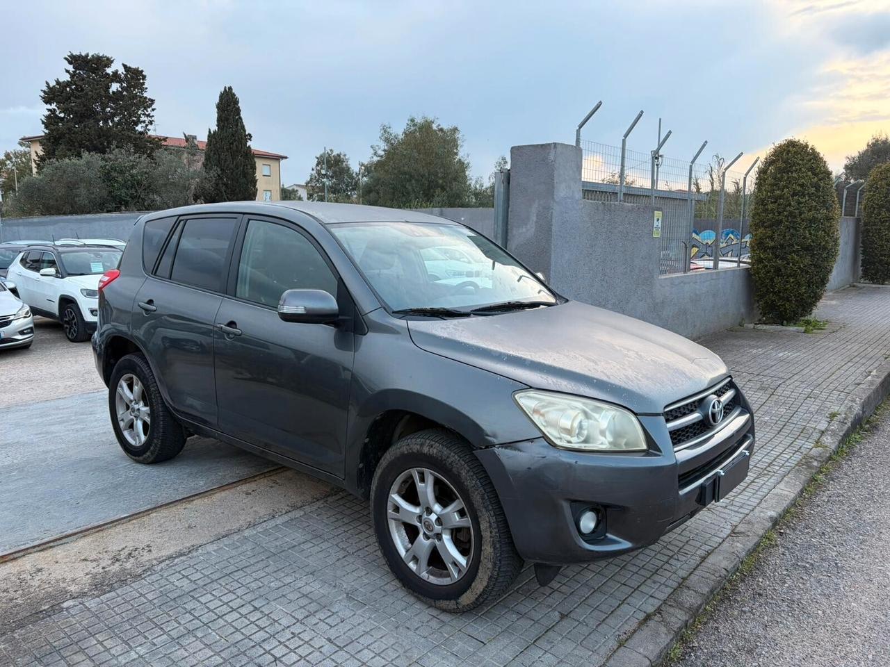 Toyota RAV4-UNICO PROPRIETARIO-4X4