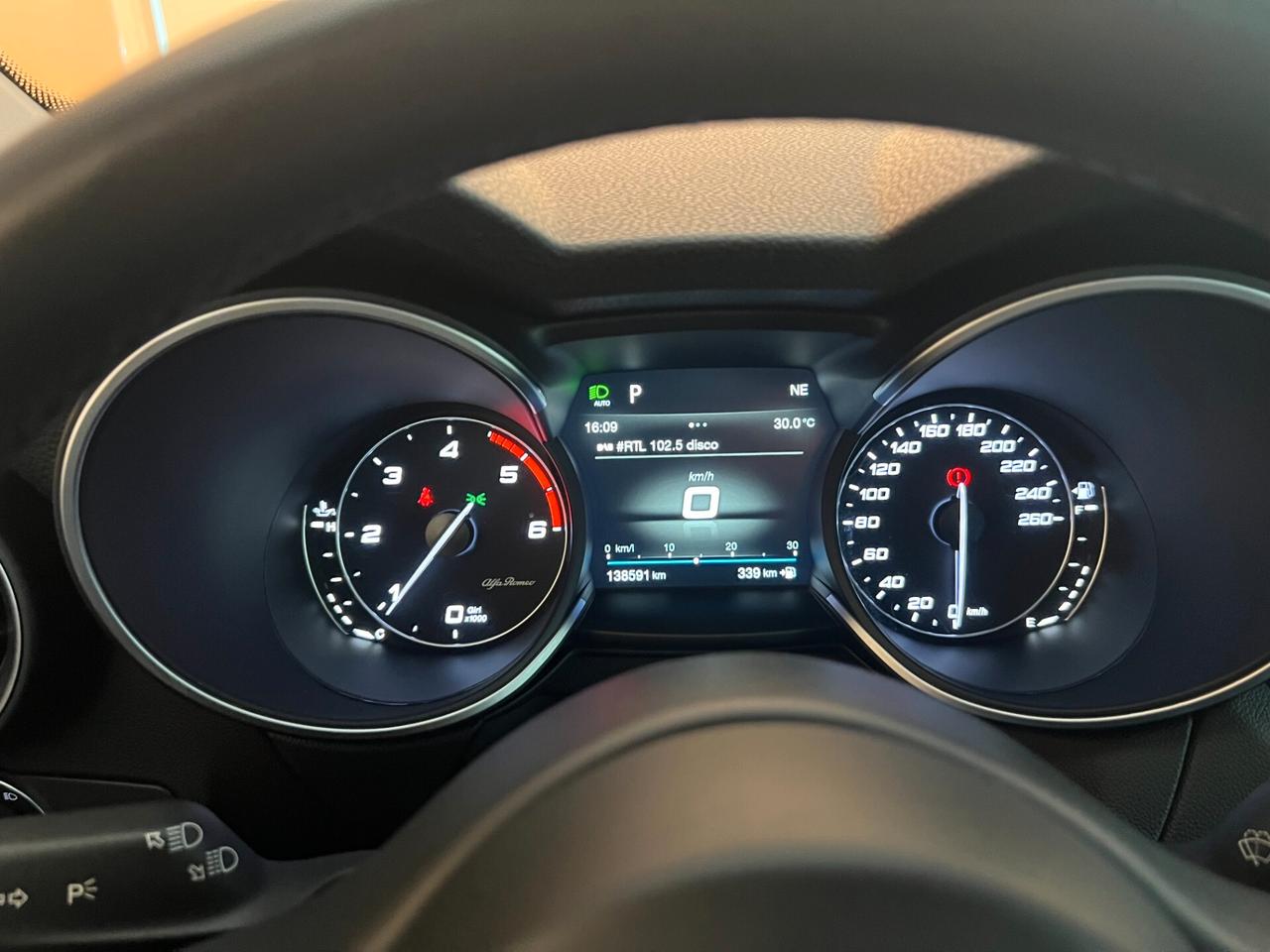 Alfa Romeo Stelvio 2.2 Turbodiesel 180 CV AT8 RWD Business