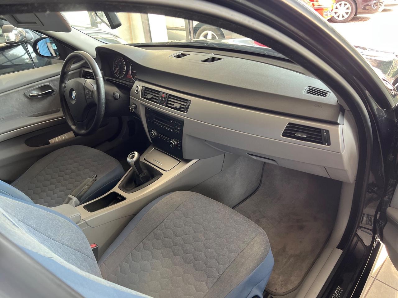 Bmw 320 Msport Berlina con GPL unico Propietario