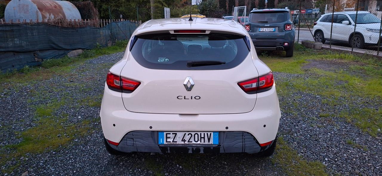 Renault Clio 1.2 75CV 5 porte Live