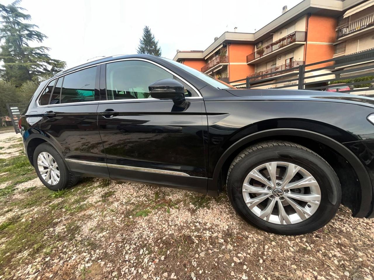 Volkswagen Tiguan 2.0 TDI SCR Business BlueMotion Technology