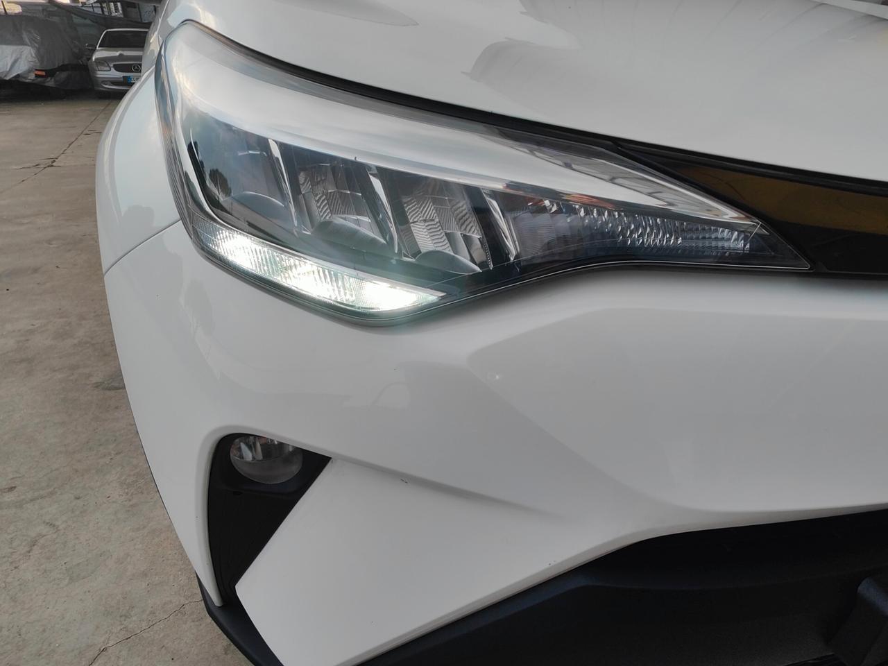 Toyota C-HR 1.8 Hybrid E-CVT Business