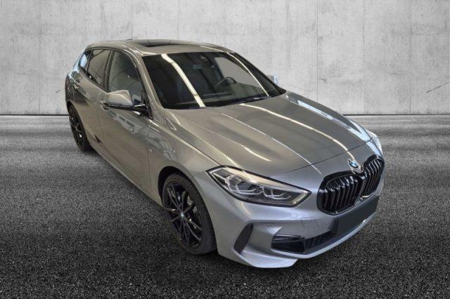 BMW 120 i 5p. Msport