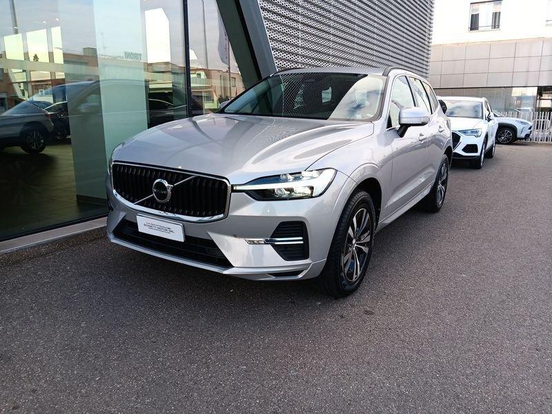 Volvo XC60 B4 (d) AWD Geartronic Momentum Pro