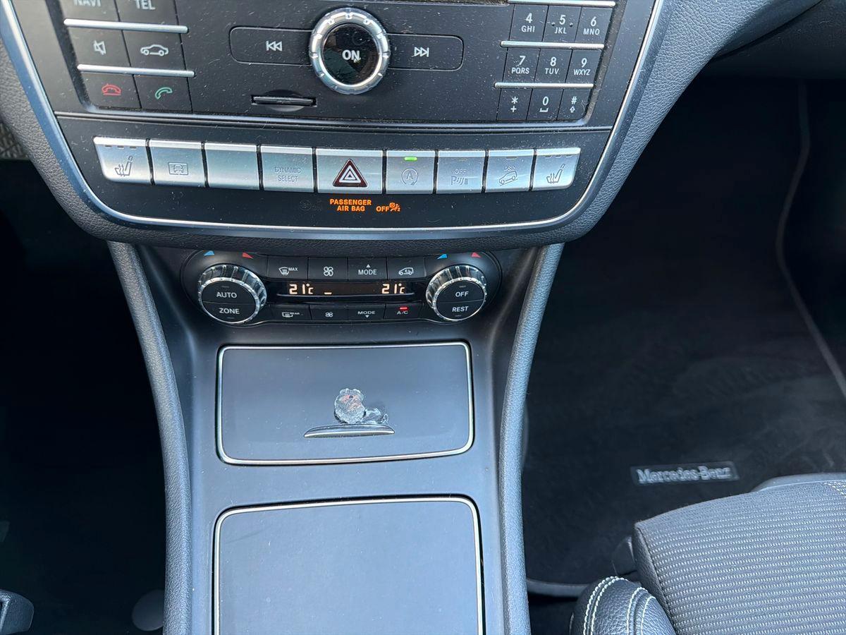 Mercedes-Benz GLA 220 d Sport 4matic 170cv auto