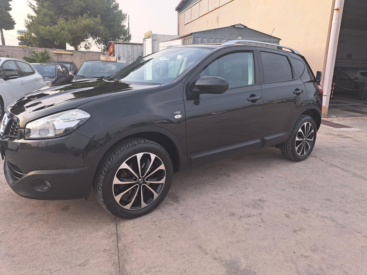 Nissan Qashqai 1.5 dCi n-tec - 2011 TETTO PANORAMICO