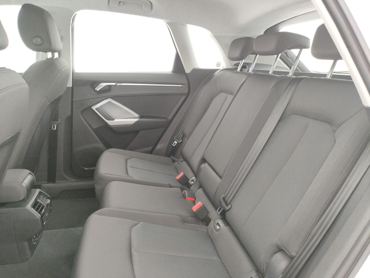 AUDI Q3 II 2018 - Q3 35 1.5 tfsi Business s-tronic