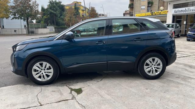 Peugeot 3008 3008 II 2021 1.5 bluehdi Active Business s