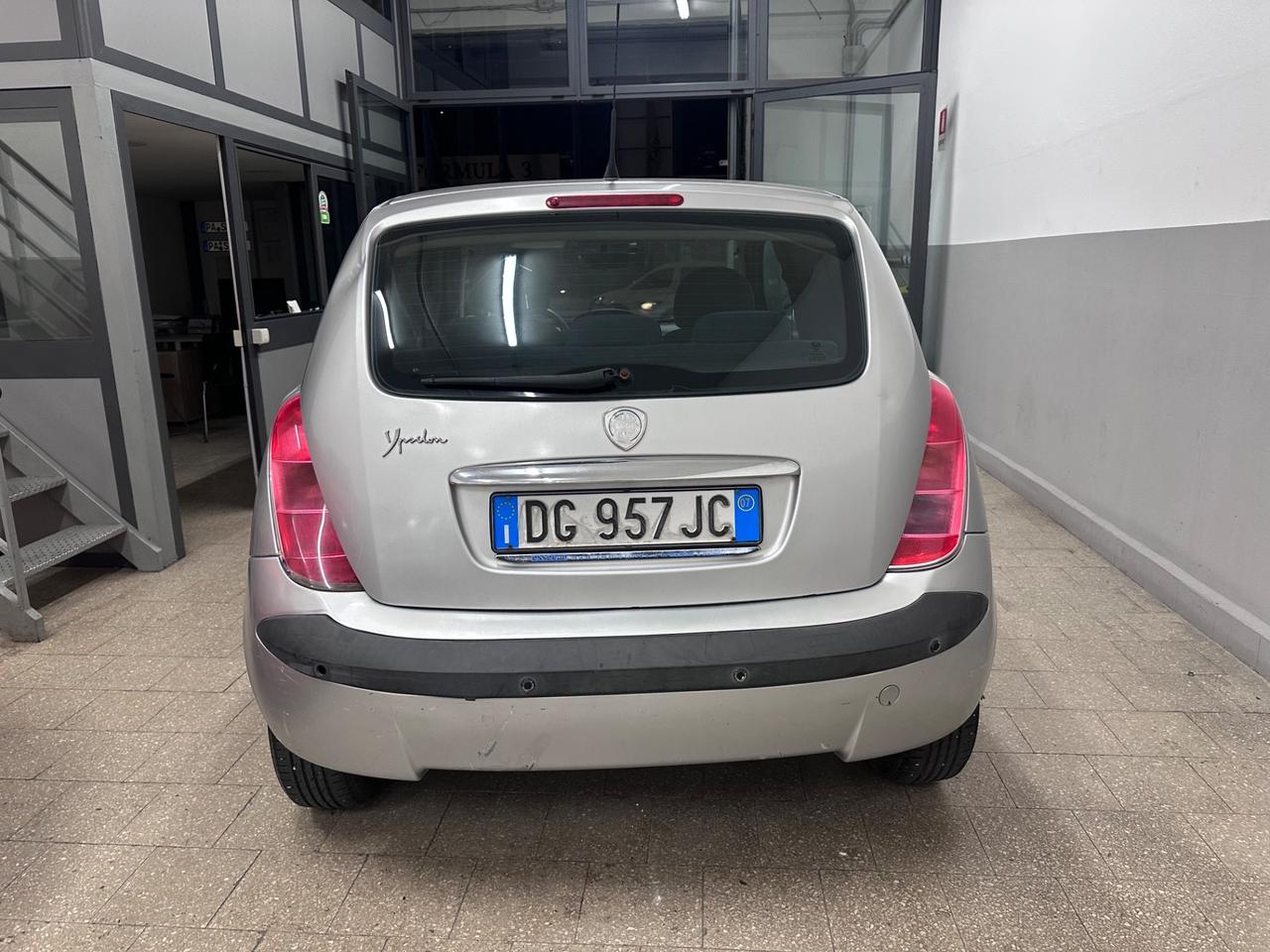 Lancia Ypsilon 1.2 Oro Giallo 2007
