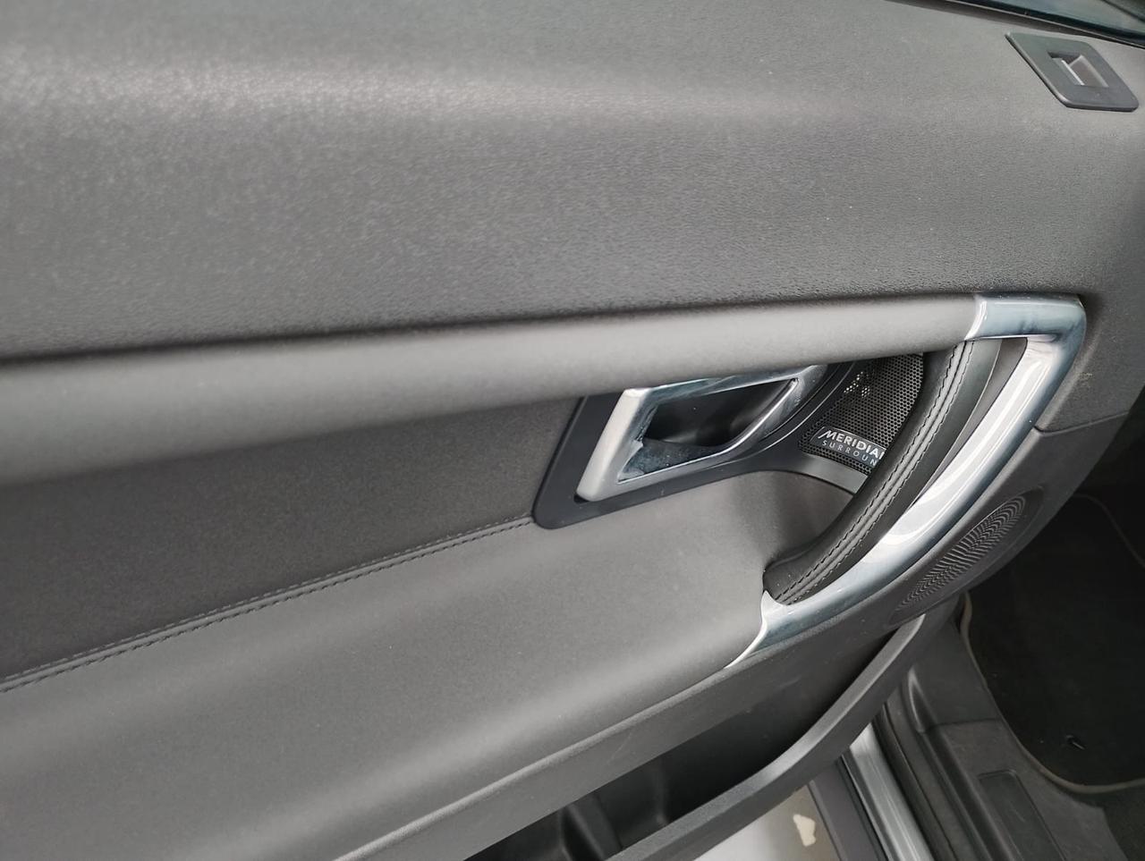 Land Rover Discovery Sport 2.0 TD4 180 CV SE