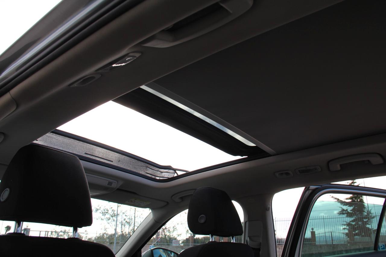Skoda Superb 2.0 TDI DSG Wagon Executive (KW 110 - CV 150)