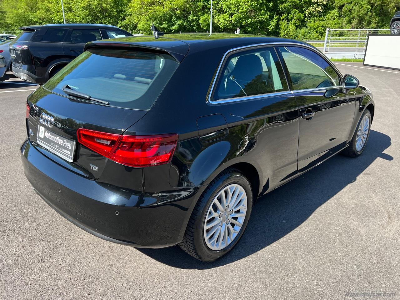 AUDI A3 2.0 TDI 150CV clean diesel Attraction